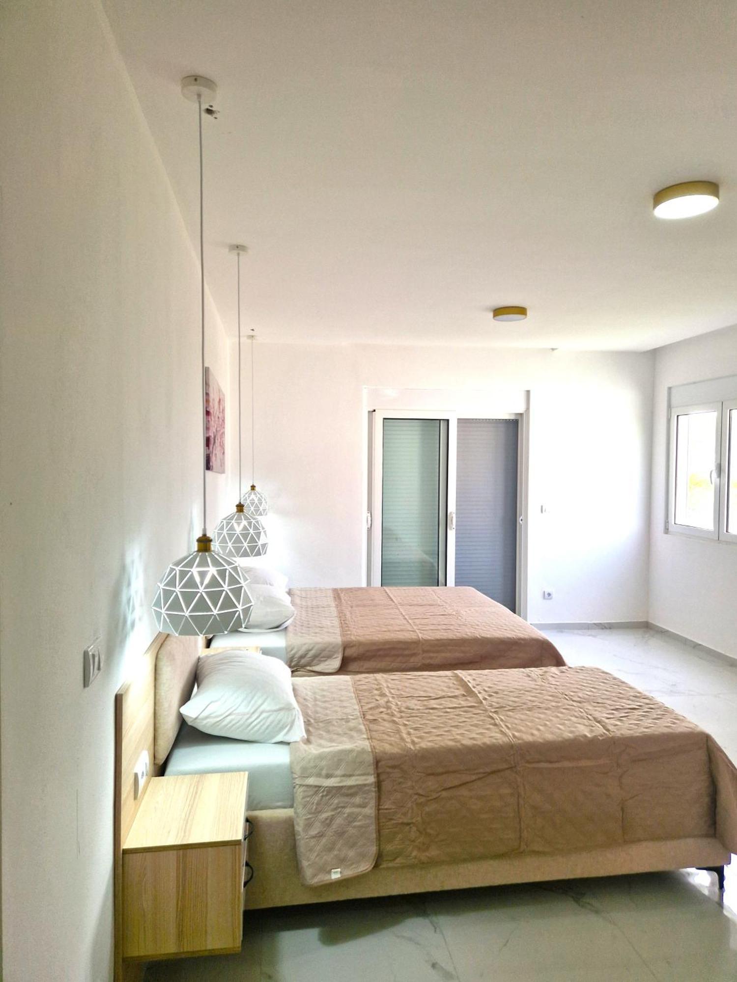 אולסינץ' Ivana Apartments מראה חיצוני תמונה