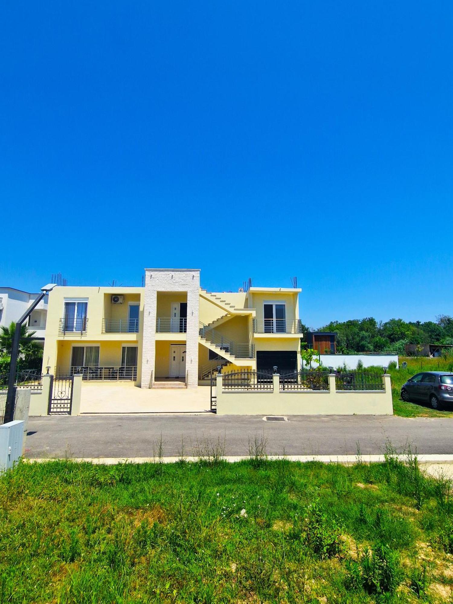 אולסינץ' Ivana Apartments מראה חיצוני תמונה